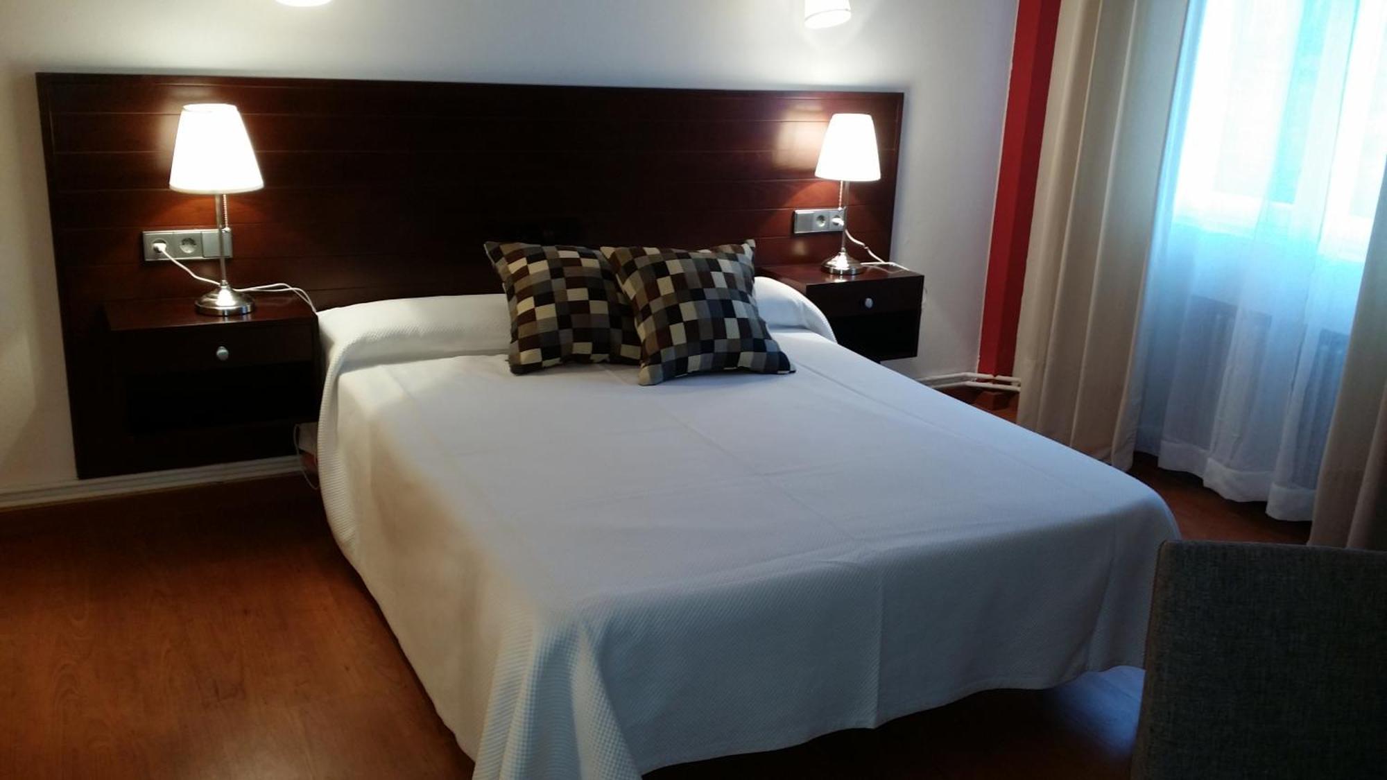 Hotel La Isla Колунга Екстериор снимка